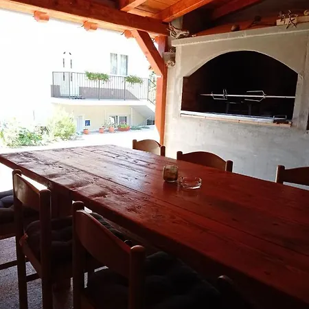 Apartment Zlatko