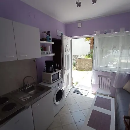 Zlatko Apartment