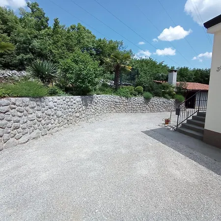 Zlatko Apartment
