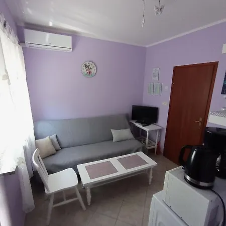 Zlatko Apartment